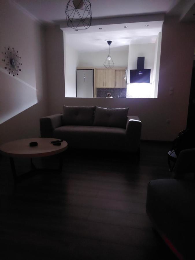 Luxury Apartment Overlooking The Citadel Of Tsakas Athene Buitenkant foto
