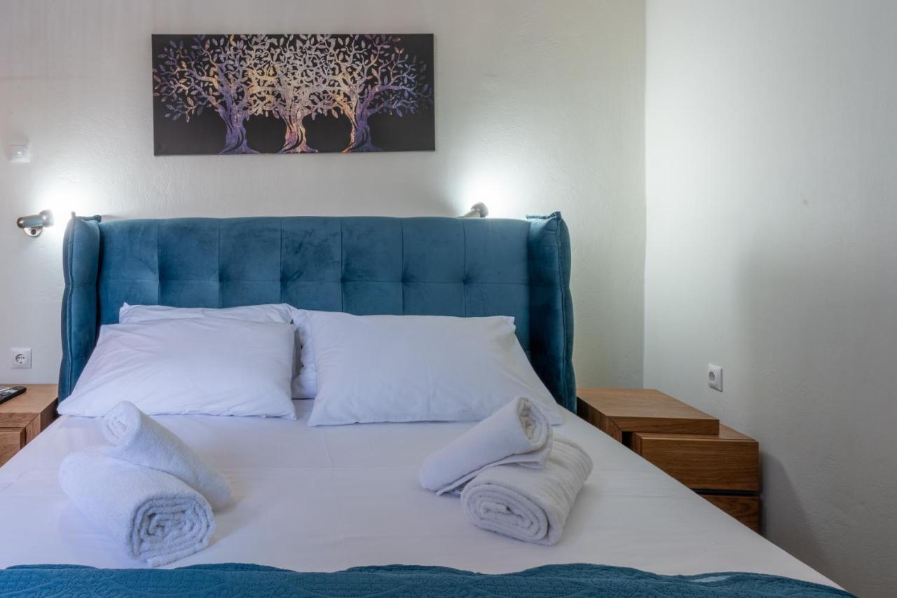 Luxury Apartment Overlooking The Citadel Of Tsakas Athene Buitenkant foto