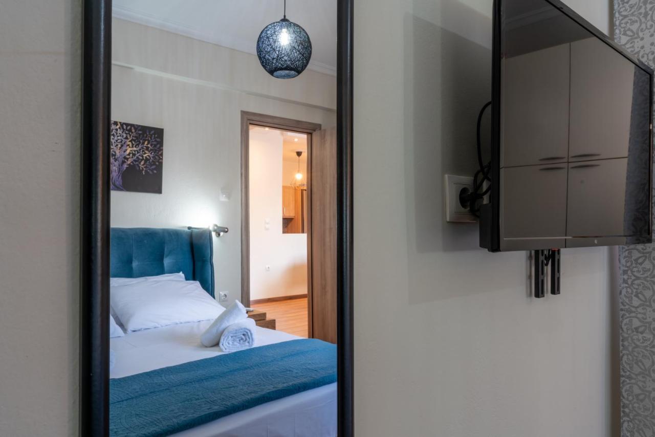 Luxury Apartment Overlooking The Citadel Of Tsakas Athene Buitenkant foto